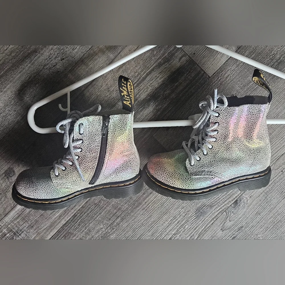 🩷💜Dr. Martens Zip Boots‎ Size 8 Pascal T 🩵💛